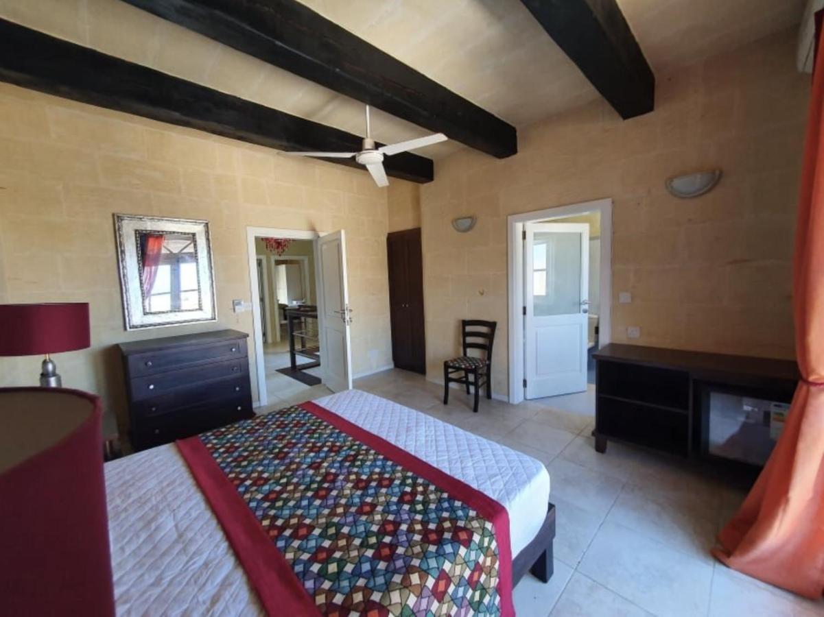 Petra Farmhouse B&B ナダ エクステリア 写真